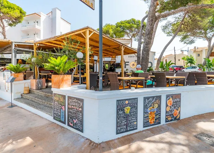 Hostal Alzina